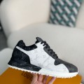 「#3052」LOUIS VUITTON SNEAKERS