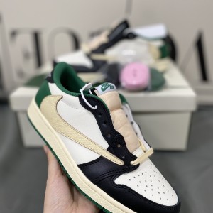 「#820」AirJordan1 x TravisScott  AJ Low