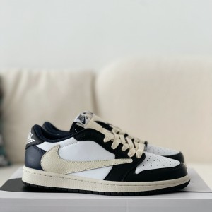 「#822」AirJordan1 x TravisScott  AJ Low