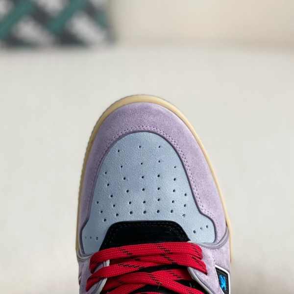 LOUIS VUITTON TRAINER SNEAKERS