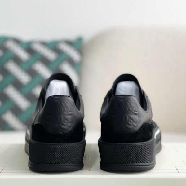 Alexander McQueen  Sneakers