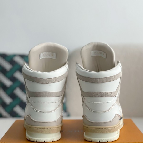 LOUIS VUITTON TRAINER SNEAKERS