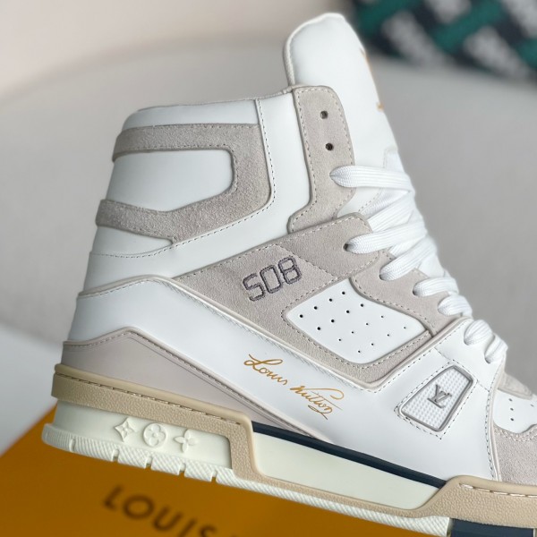LOUIS VUITTON TRAINER SNEAKERS