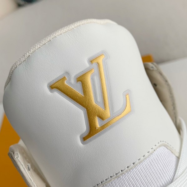 LOUIS VUITTON TRAINER SNEAKERS
