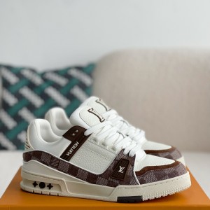 「#3135」 LOUIS VUITTON TRAINER SNEAKERS