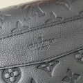 「#3138」New Louis Vuitton VOYAGER small men's messenger bag M25121 Size: 33*22.5*11cm