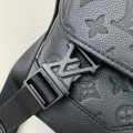 「#3138」New Louis Vuitton VOYAGER small men's messenger bag M25121 Size: 33*22.5*11cm