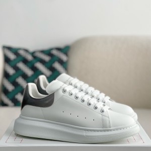 「#3143」Alexander McQueen MQ Jelly Dark Blue Tail Sneakers