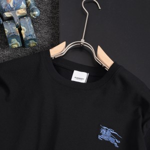 「#3152」Burberry Men’s war horse T-shirt