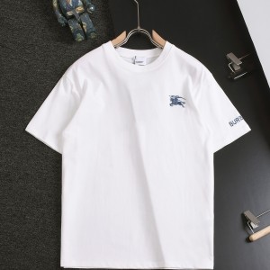 「#3153」Burberry Men’s war horse T-shirt