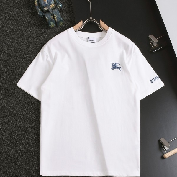 「#3153」Burberry Men’s war horse T-shirt