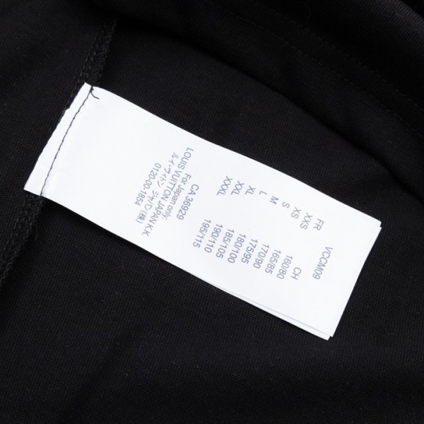 Louis Vuitton Flowers printed with colored lettering t-shirt