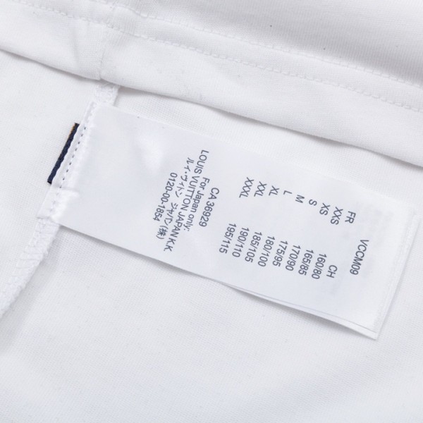Louis Vuitton Flowers printed with colored lettering t-shirt