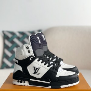「#3195」LOUIS VUITTON TRAINER SNEAKERS
