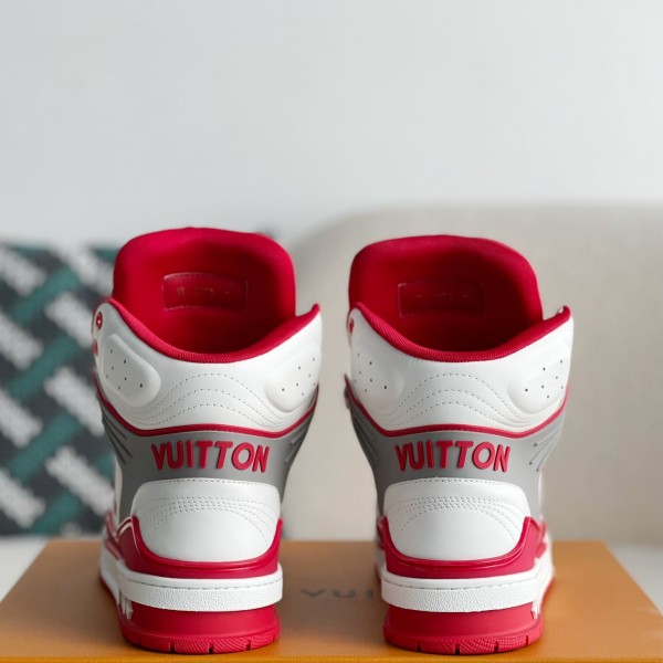 LOUIS VUITTON TRAINER SNEAKERS