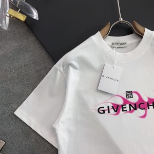 「#3201」Givenchy   t-shirt