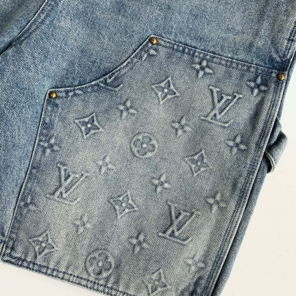 LOUIS VUITTON Jean shorts