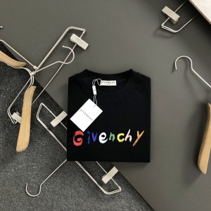 「#3206」Givenchy  Colored hand-painted letters  t-shirt
