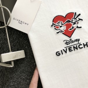 「#3208」Givenchy Cartoon embroidery classic logo of love t-shirt