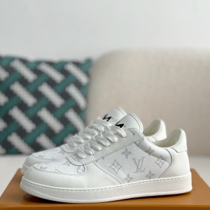 「#3217」LOUIS VUITTON RIVOLI SNEAKERS