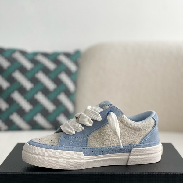 Amiri Sneakers