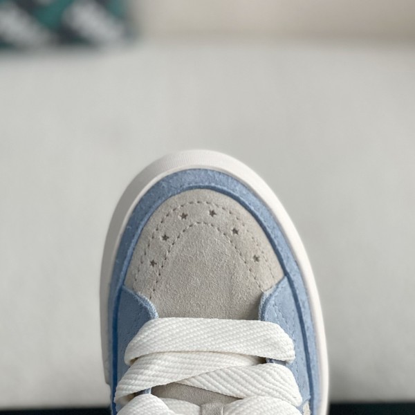 Amiri Sneakers