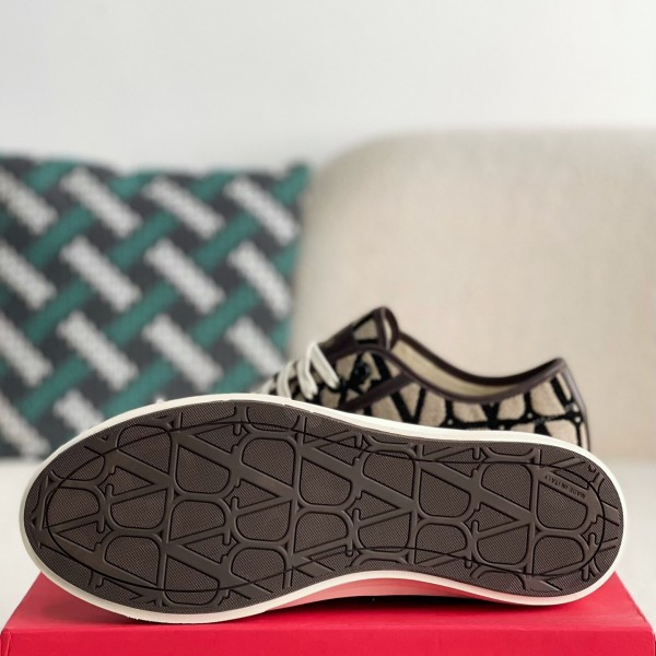 Valentino  Sneakers