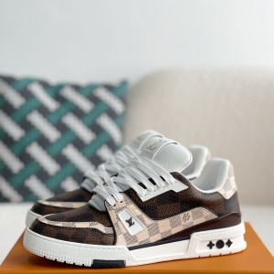 「#3226」 LOUIS VUITTON TRAINER SNEAKERS