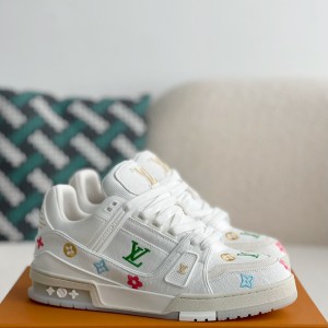 「#3229」 LOUIS VUITTON TRAINER SNEAKERS
