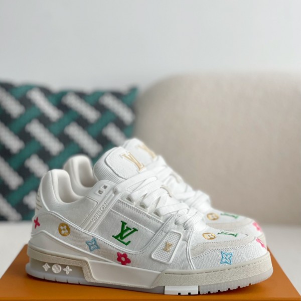 「#3229」 LOUIS VUITTON TRAINER SNEAKERS