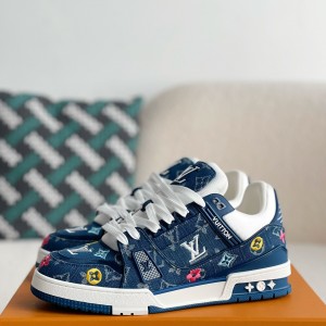 「#3239」 LOUIS VUITTON TRAINER SNEAKERS