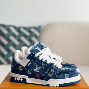 「#3239」 LOUIS VUITTON TRAINER SNEAKERS
