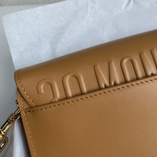 Dior Bobby East-West  Armpit bag  Size:21*5*12cm