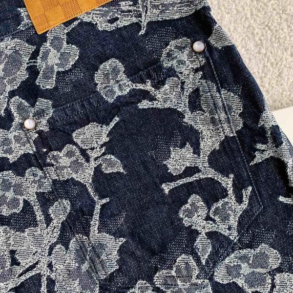 LOUIS VUITTON Jean shorts