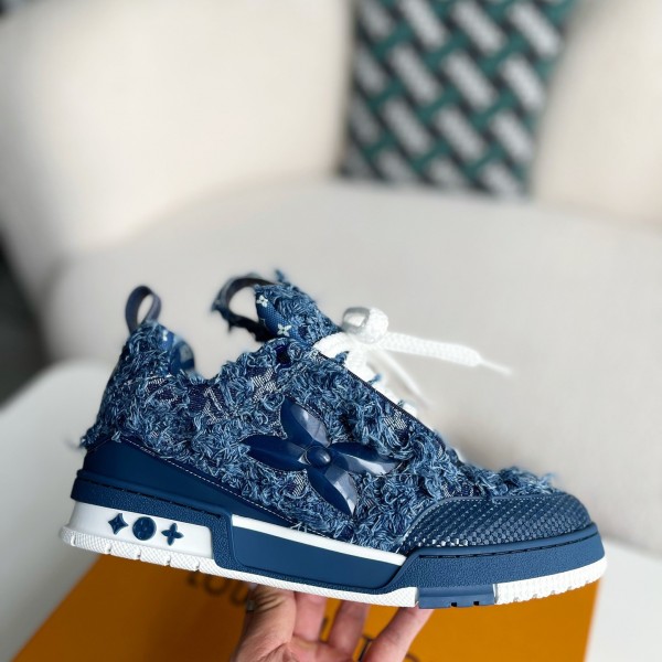 LOUIS VUITTON TRAINER SNEAKERS