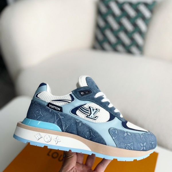 LOUIS VUITTON Low-top running shoes
