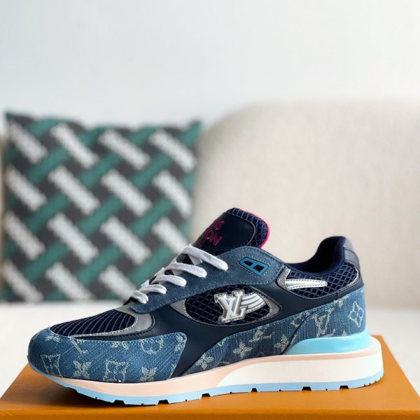 LOUIS VUITTON Low-top running shoes