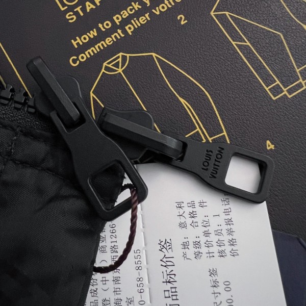 Louis Vuitton 24 new double-sided printed Presbyterian jacket