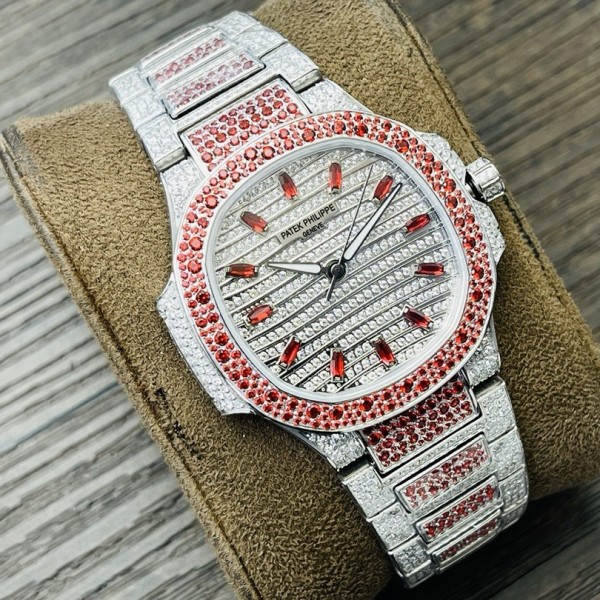 2024 Patek Philippe 7118 Women