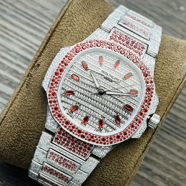 「#3271」2024 Patek Philippe 7118 Women's Nautilus Full Diamond Limited Edition