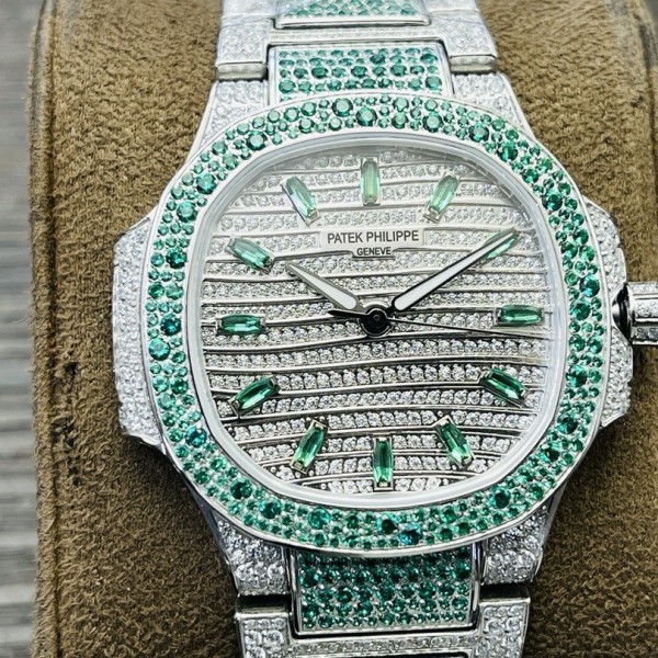 2024 Patek Philippe 7118 Women