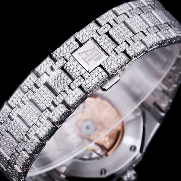 Audemars Piguet Royal Oak 15400 Full of Stars