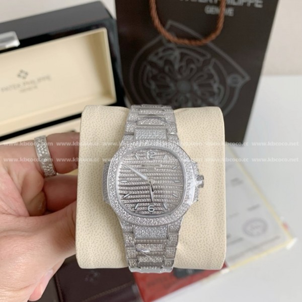 「#3288」2024 Patek Philippe 7118 Women's Nautilus Full Diamond Limited Edition