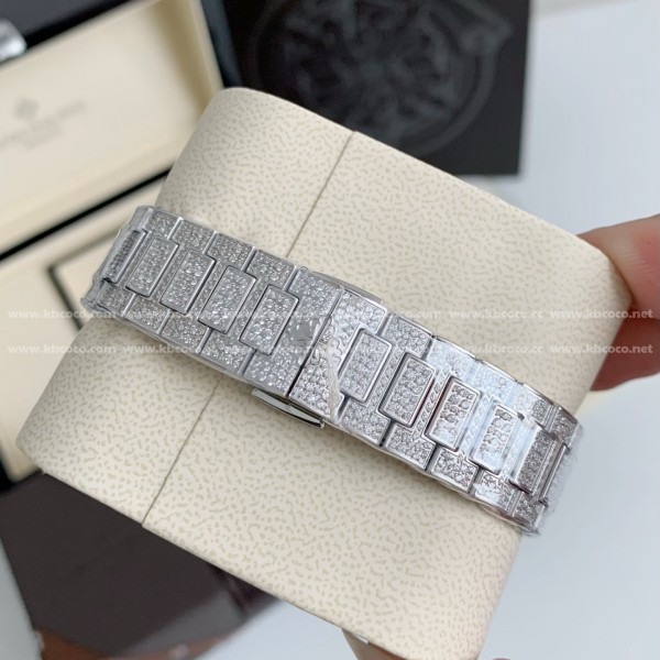2024 Patek Philippe 7118 Women