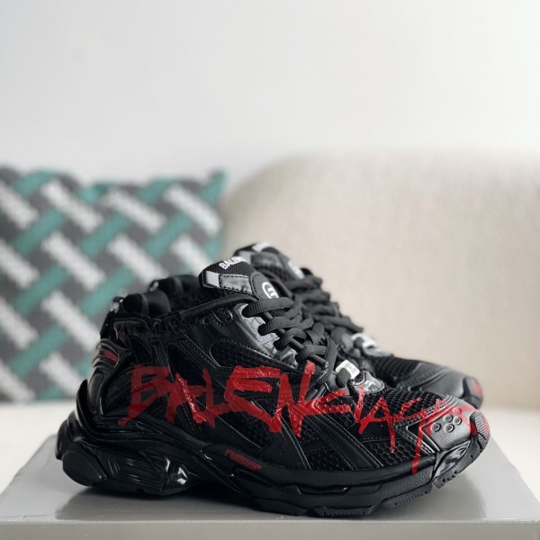「#3310」 Balenciaga Runner Sneakers
