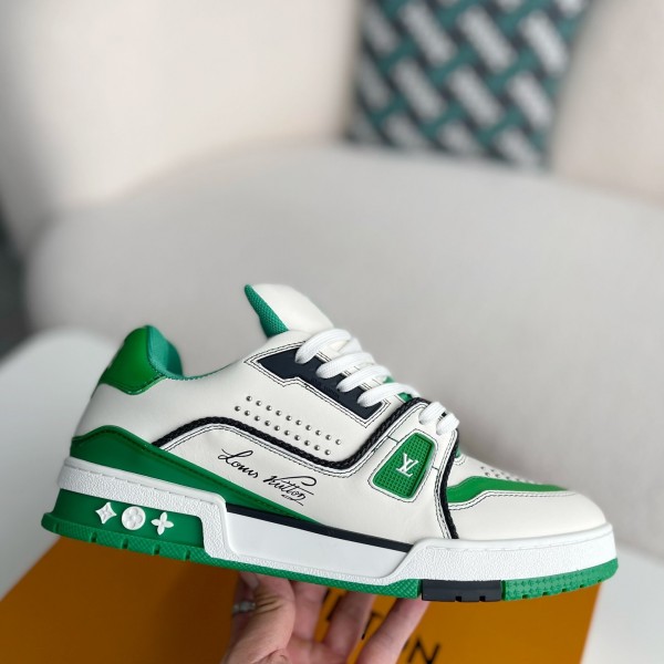 LOUIS VUITTON TRAINER SNEAKERS