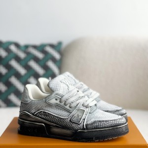 「#3315」 LOUIS VUITTON TRAINER SNEAKERS