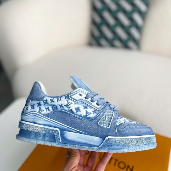 LOUIS VUITTON TRAINER SNEAKERS