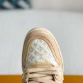 「#3319」 LOUIS VUITTON TRAINER SNEAKERS