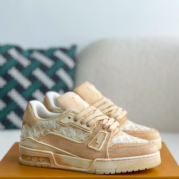 「#3319」 LOUIS VUITTON TRAINER SNEAKERS